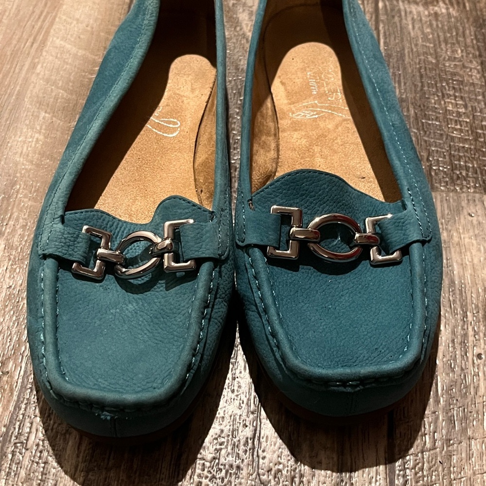 Aerosoles Teal Leather Loafers with Silver Buckle